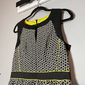 McGinn A-Line Dress Linen Blend Black Yellow Embroidered Size 8 Twee